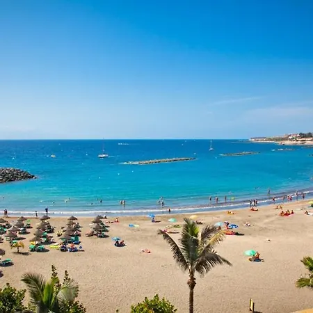 Excelent Location 5 Min To The Apartment *
